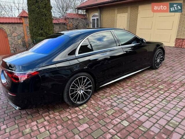 Черный Мерседес С Класс, объемом двигателя 3 л и пробегом 23 тыс. км за 134000 $, фото 2 на Automoto.ua