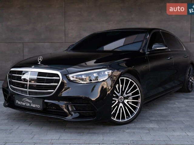 Черный Мерседес С Класс, объемом двигателя 3 л и пробегом 24 тыс. км за 145000 $, фото 2 на Automoto.ua