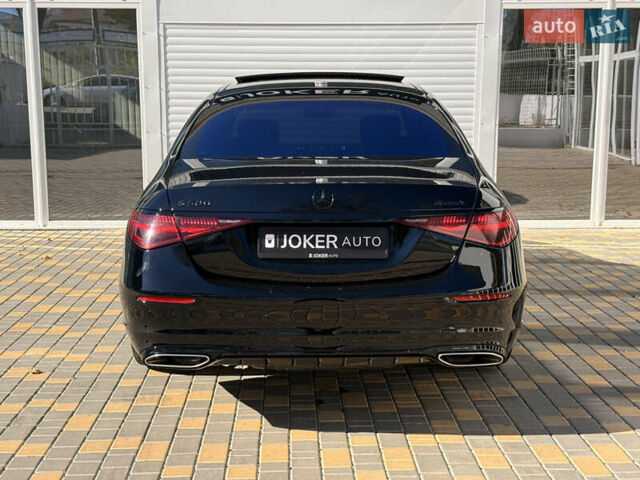 Черный Мерседес С Класс, объемом двигателя 3 л и пробегом 105 тыс. км за 95000 $, фото 11 на Automoto.ua