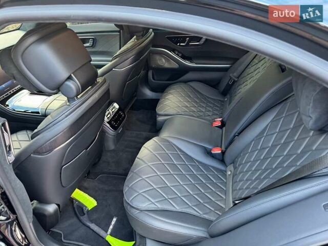 Черный Мерседес С Класс, объемом двигателя 3 л и пробегом 23 тыс. км за 134000 $, фото 15 на Automoto.ua