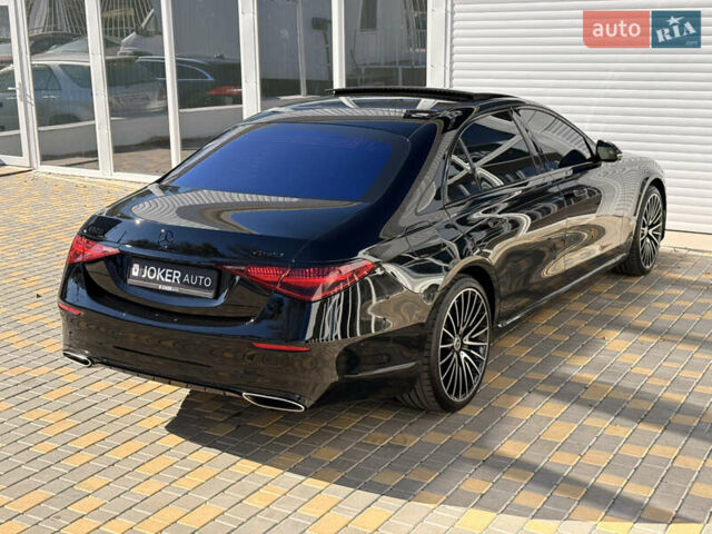 Черный Мерседес С Класс, объемом двигателя 3 л и пробегом 105 тыс. км за 95000 $, фото 13 на Automoto.ua