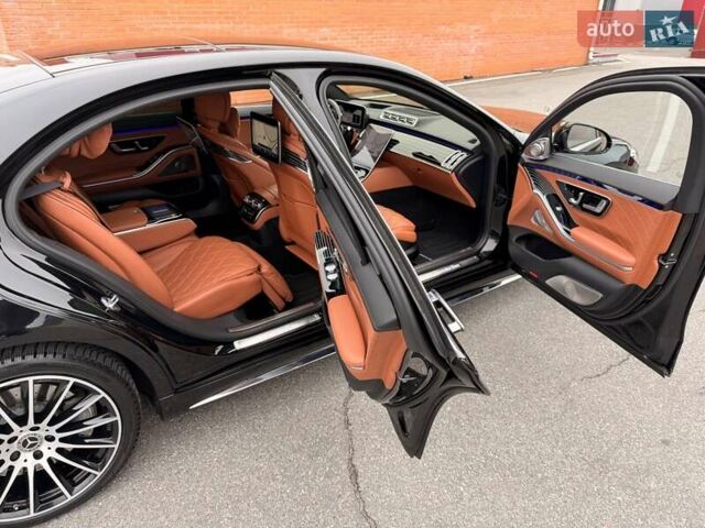 Чорний Мерседес С Клас, об'ємом двигуна 3.98 л та пробігом 62 тис. км за 129900 $, фото 46 на Automoto.ua