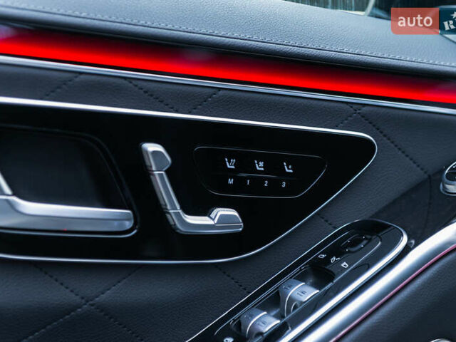 Чорний Мерседес С Клас, об'ємом двигуна 2.93 л та пробігом 98 тис. км за 105000 $, фото 24 на Automoto.ua