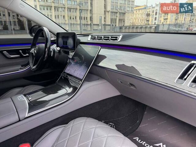 Черный Мерседес С Класс, объемом двигателя 2.93 л и пробегом 52 тыс. км за 114000 $, фото 37 на Automoto.ua