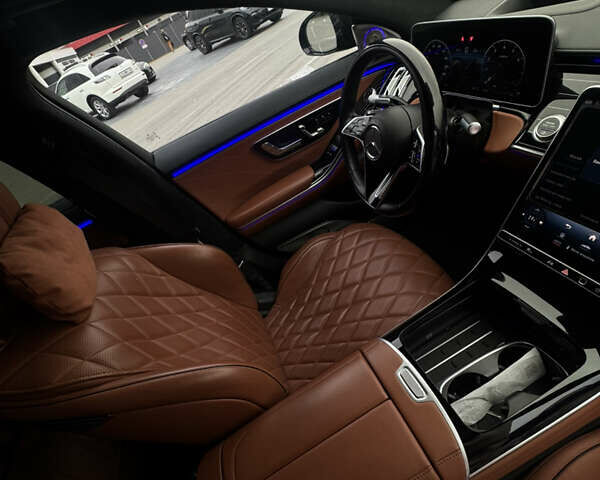 Черный Мерседес С Класс, объемом двигателя 3.98 л и пробегом 96 тыс. км за 107700 $, фото 6 на Automoto.ua