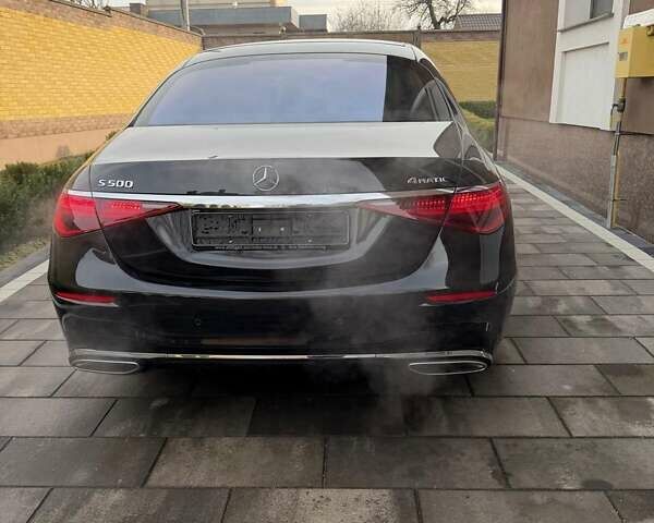 Чорний Мерседес С Клас, об'ємом двигуна 3 л та пробігом 64 тис. км за 139800 $, фото 3 на Automoto.ua