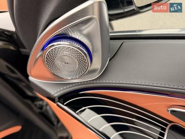 Чорний Мерседес С Клас, об'ємом двигуна 3.98 л та пробігом 62 тис. км за 129900 $, фото 59 на Automoto.ua