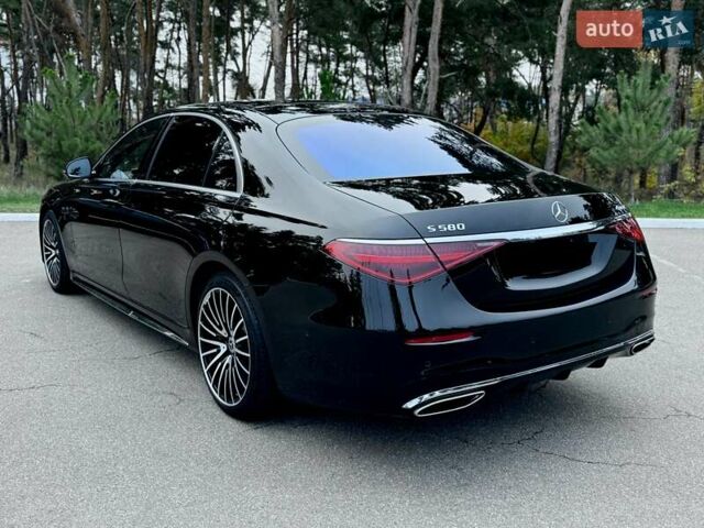 Мерседес С Клас 2021 у Києві на Automoto.ua Чорний Мерседес С Клас, об'ємом двигуна 3.98 л та пробігом 66 тис. км за 140000 $, фото 7 на Automoto.ua