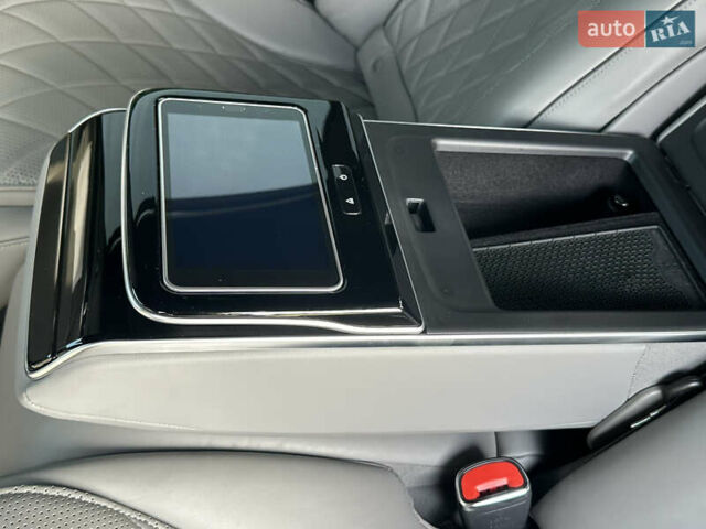 Черный Мерседес С Класс, объемом двигателя 3 л и пробегом 107 тыс. км за 110000 $, фото 25 на Automoto.ua