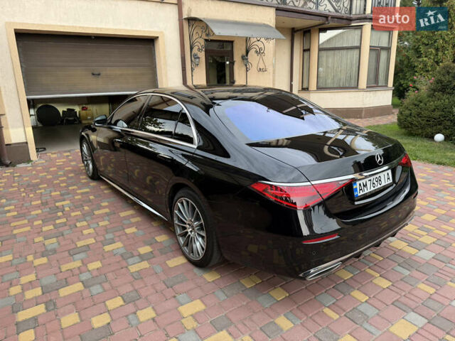 Черный Мерседес С Класс, объемом двигателя 3 л и пробегом 140 тыс. км за 98000 $, фото 2 на Automoto.ua
