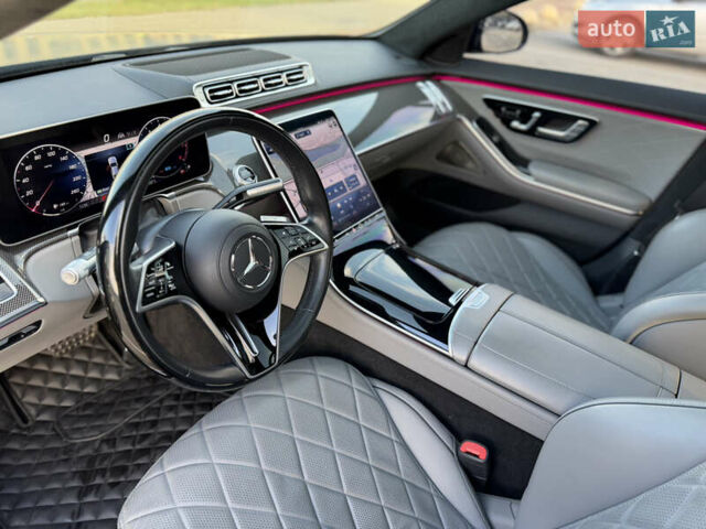 Черный Мерседес С Класс, объемом двигателя 3.98 л и пробегом 36 тыс. км за 110000 $, фото 12 на Automoto.ua