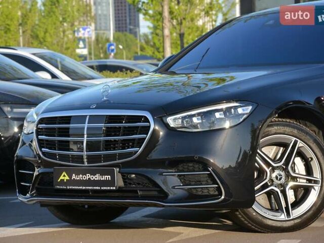 Чорний Мерседес С Клас, об'ємом двигуна 3 л та пробігом 102 тис. км за 98700 $, фото 5 на Automoto.ua