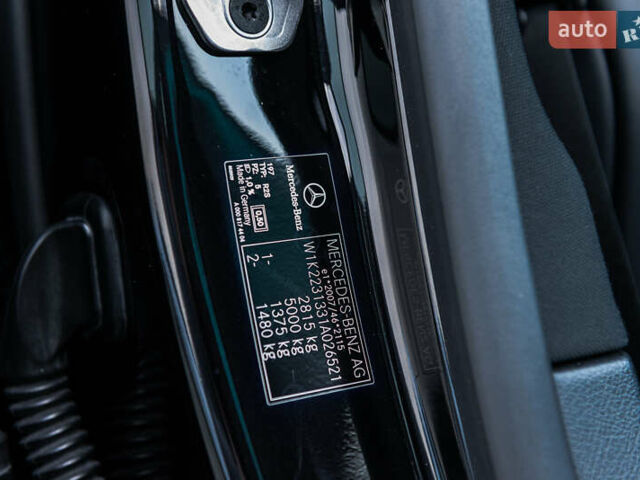 Чорний Мерседес С Клас, об'ємом двигуна 2.93 л та пробігом 98 тис. км за 105000 $, фото 35 на Automoto.ua