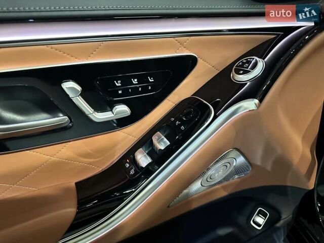 Черный Мерседес С Класс, объемом двигателя 3 л и пробегом 64 тыс. км за 108000 $, фото 20 на Automoto.ua