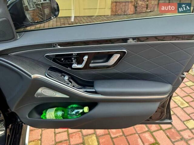 Черный Мерседес С Класс, объемом двигателя 3 л и пробегом 23 тыс. км за 134000 $, фото 9 на Automoto.ua