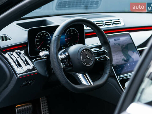 Чорний Мерседес С Клас, об'ємом двигуна 2.93 л та пробігом 98 тис. км за 105000 $, фото 20 на Automoto.ua