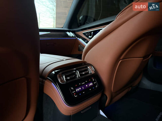 Чорний Мерседес С Клас, об'ємом двигуна 2.93 л та пробігом 98 тис. км за 113000 $, фото 24 на Automoto.ua