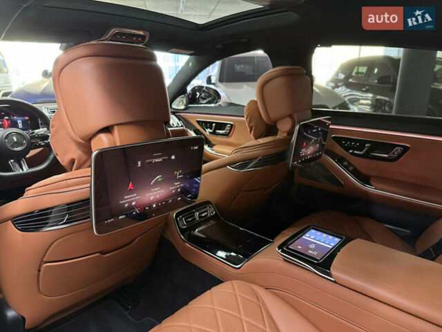 Черный Мерседес С Класс, объемом двигателя 2.93 л и пробегом 26 тыс. км за 159000 $, фото 19 на Automoto.ua
