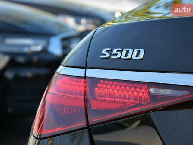 Чорний Мерседес С Клас, об'ємом двигуна 3 л та пробігом 102 тис. км за 98700 $, фото 17 на Automoto.ua