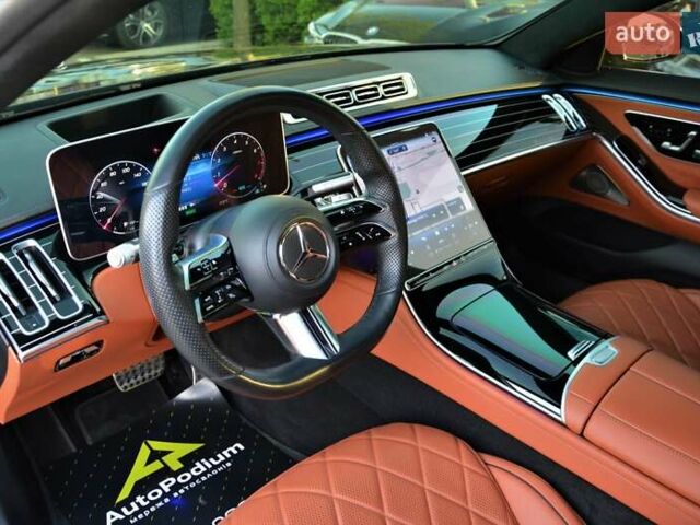 Чорний Мерседес С Клас, об'ємом двигуна 3 л та пробігом 102 тис. км за 98700 $, фото 31 на Automoto.ua