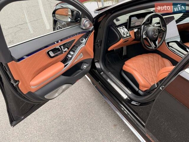 Чорний Мерседес С Клас, об'ємом двигуна 3.98 л та пробігом 62 тис. км за 129900 $, фото 90 на Automoto.ua