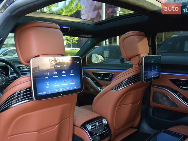 Чорний Мерседес С Клас, об'ємом двигуна 3 л та пробігом 102 тис. км за 98700 $, фото 79 на Automoto.ua