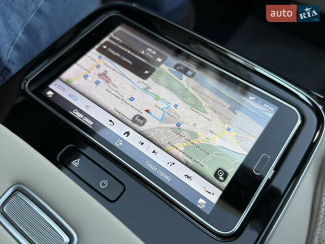 Черный Мерседес С Класс, объемом двигателя 3 л и пробегом 52 тыс. км за 135000 $, фото 96 на Automoto.ua