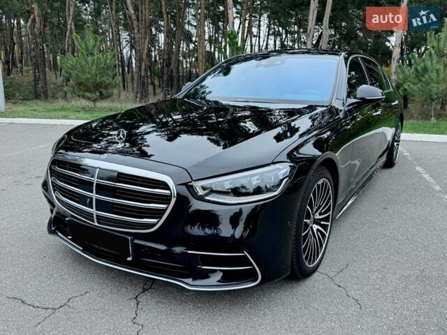 Мерседес С Клас 2021 у Києві на Automoto.ua Чорний Мерседес С Клас, об'ємом двигуна 3.98 л та пробігом 66 тис. км за 140000 $, фото 4 на Automoto.ua