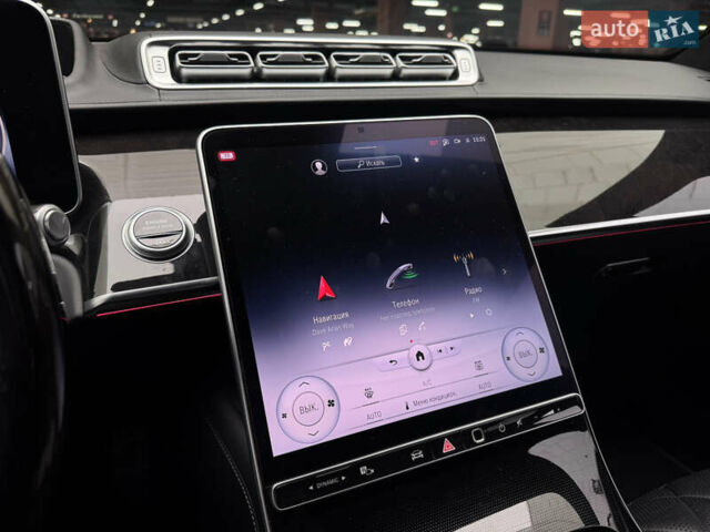 Черный Мерседес С Класс, объемом двигателя 4 л и пробегом 65 тыс. км за 105000 $, фото 22 на Automoto.ua