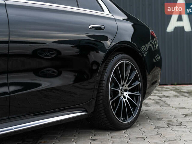 Чорний Мерседес С Клас, об'ємом двигуна 2.93 л та пробігом 98 тис. км за 105000 $, фото 2 на Automoto.ua