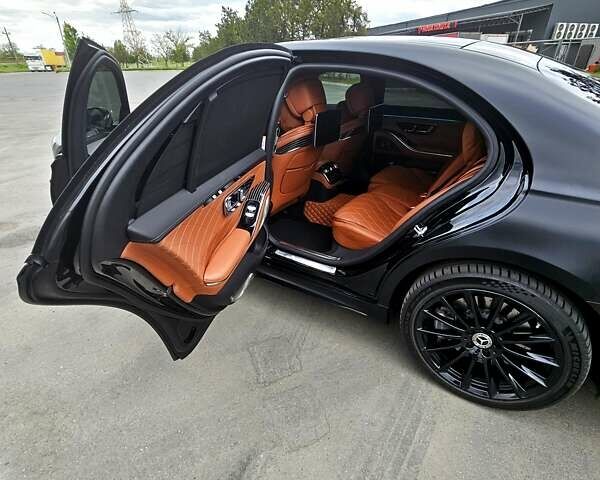 Черный Мерседес С Класс, объемом двигателя 2.93 л и пробегом 74 тыс. км за 115000 $, фото 7 на Automoto.ua