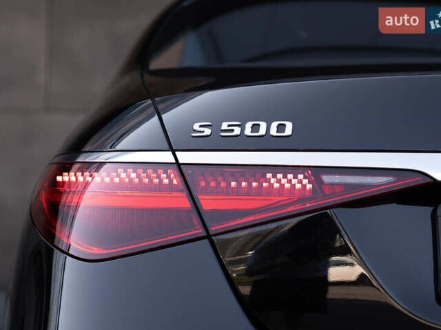 Черный Мерседес С Класс, объемом двигателя 3 л и пробегом 24 тыс. км за 145000 $, фото 12 на Automoto.ua