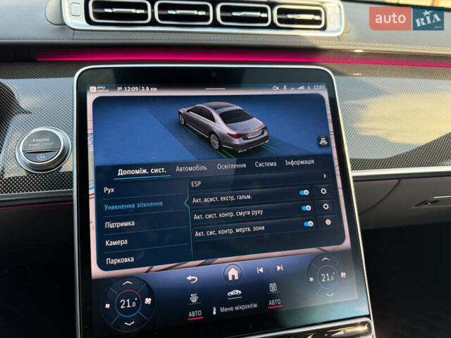 Черный Мерседес С Класс, объемом двигателя 3.98 л и пробегом 36 тыс. км за 110000 $, фото 36 на Automoto.ua