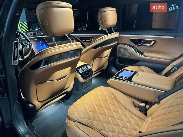 Черный Мерседес С Класс, объемом двигателя 3 л и пробегом 64 тыс. км за 105000 $, фото 24 на Automoto.ua