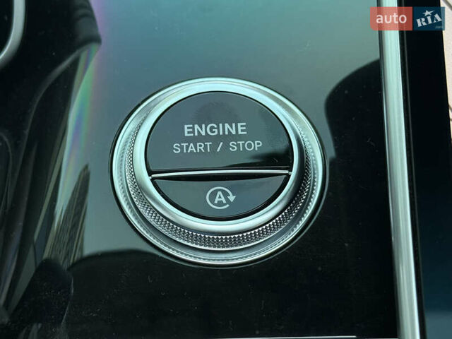 Черный Мерседес С Класс, объемом двигателя 3 л и пробегом 52 тыс. км за 130000 $, фото 82 на Automoto.ua