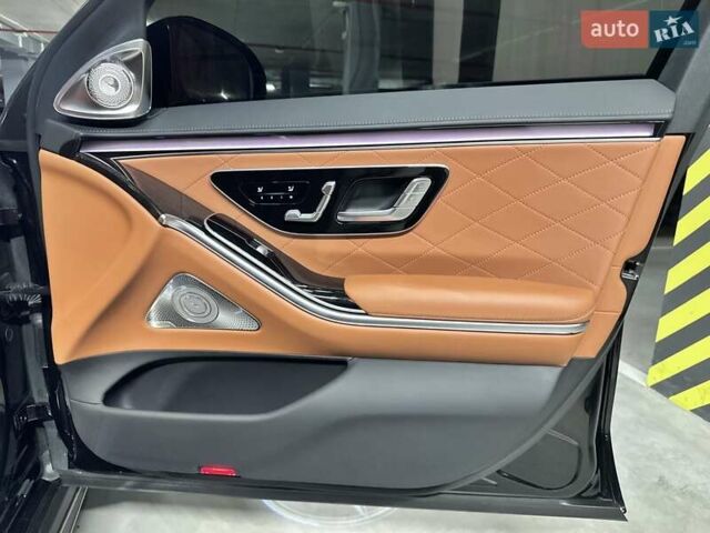 Черный Мерседес С Класс, объемом двигателя 3 л и пробегом 64 тыс. км за 108000 $, фото 31 на Automoto.ua