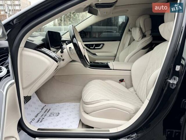 Чорний Мерседес С Клас, об'ємом двигуна 4 л та пробігом 38 тис. км за 134999 $, фото 15 на Automoto.ua