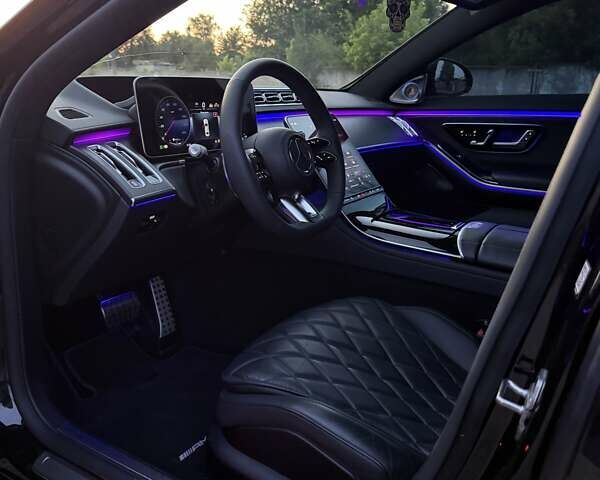 Чорний Мерседес С Клас, об'ємом двигуна 2.93 л та пробігом 75 тис. км за 91999 $, фото 17 на Automoto.ua