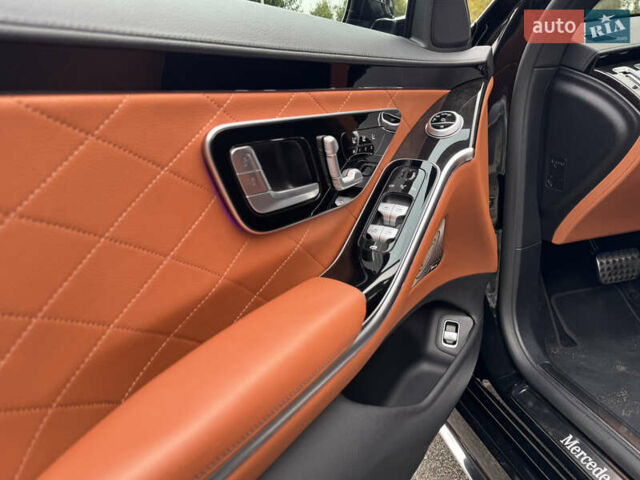 Мерседес С Клас 2021 у Києві на Automoto.ua Чорний Мерседес С Клас, об'ємом двигуна 2.93 л та пробігом 92 тис. км за 97000 $, фото 32 на Automoto.ua