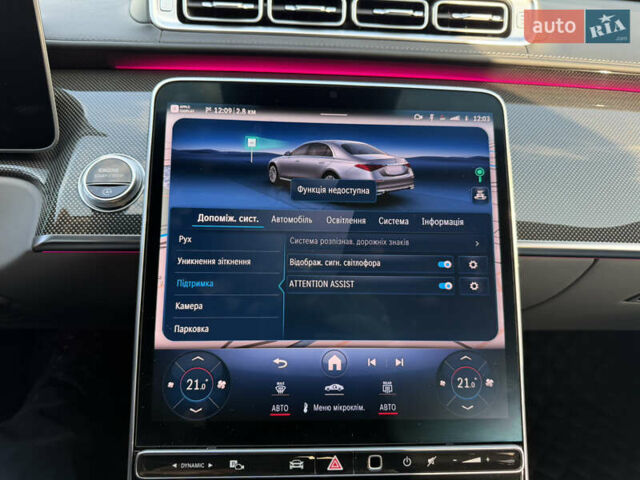 Черный Мерседес С Класс, объемом двигателя 3.98 л и пробегом 36 тыс. км за 110000 $, фото 35 на Automoto.ua