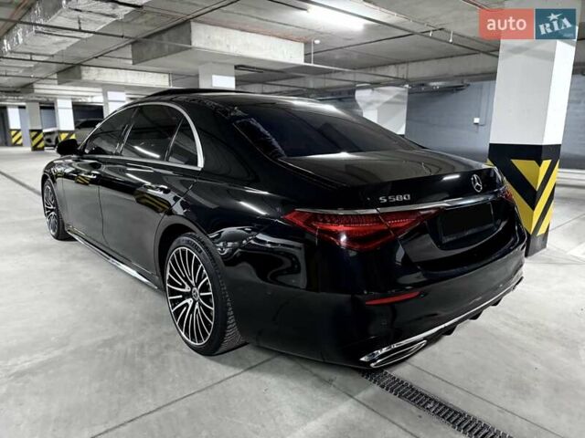 Черный Мерседес С Класс, объемом двигателя 3.98 л и пробегом 66 тыс. км за 124000 $, фото 8 на Automoto.ua