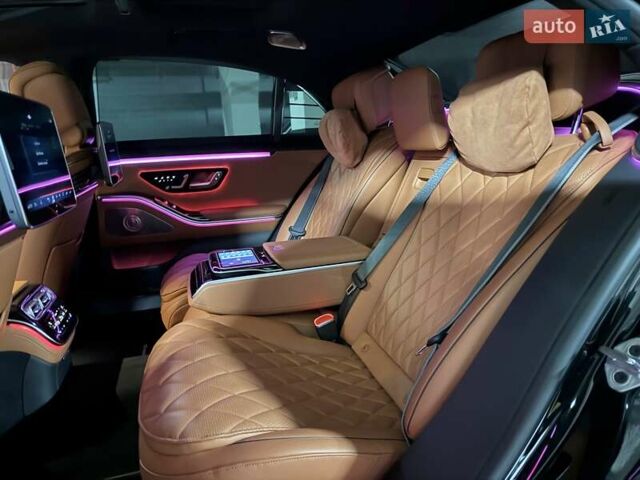 Черный Мерседес С Класс, объемом двигателя 3.98 л и пробегом 66 тыс. км за 124000 $, фото 27 на Automoto.ua