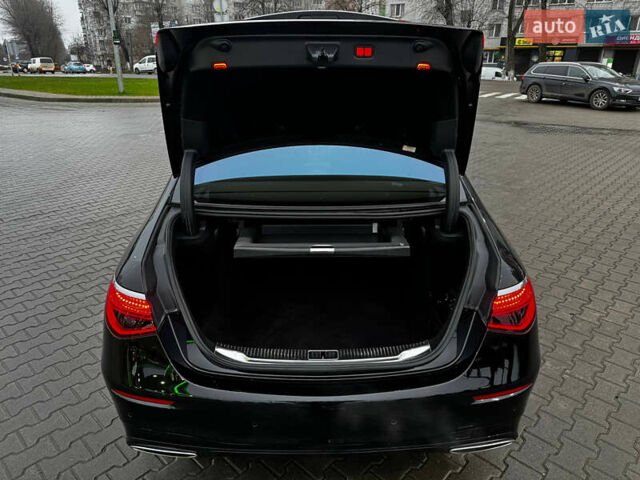 Черный Мерседес С Класс, объемом двигателя 3.98 л и пробегом 65 тыс. км за 97000 $, фото 16 на Automoto.ua