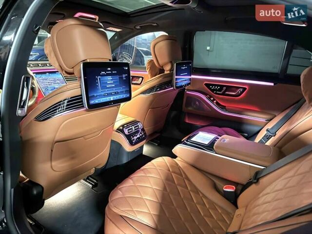 Черный Мерседес С Класс, объемом двигателя 3.98 л и пробегом 66 тыс. км за 124000 $, фото 26 на Automoto.ua