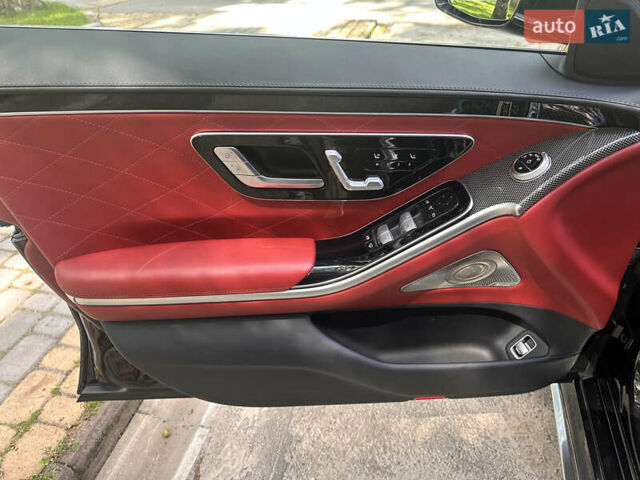 Черный Мерседес С Класс, объемом двигателя 2.93 л и пробегом 92 тыс. км за 110000 $, фото 44 на Automoto.ua