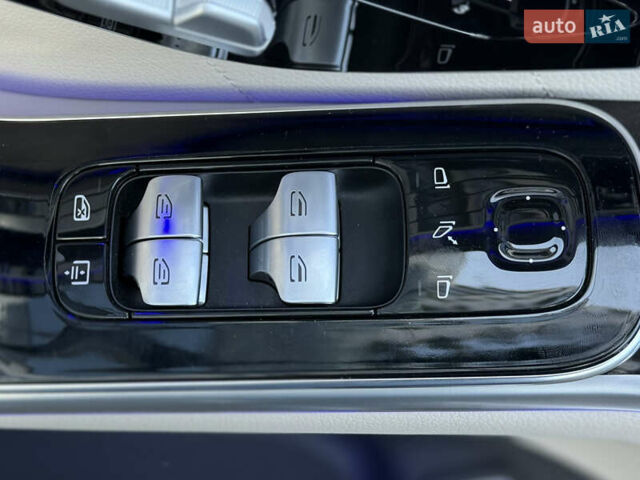 Черный Мерседес С Класс, объемом двигателя 3 л и пробегом 52 тыс. км за 130000 $, фото 54 на Automoto.ua