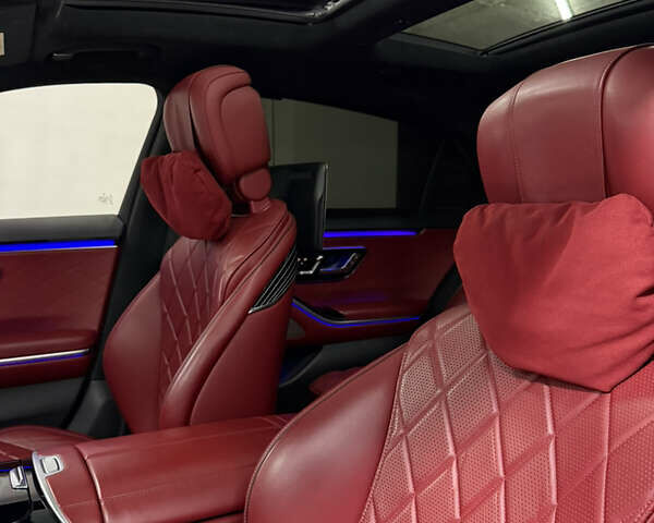 Чорний Мерседес С Клас, об'ємом двигуна 2.93 л та пробігом 130 тис. км за 96000 $, фото 15 на Automoto.ua