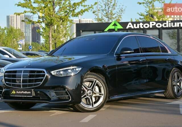 Чорний Мерседес С Клас, об'ємом двигуна 3 л та пробігом 102 тис. км за 98700 $, фото 11 на Automoto.ua