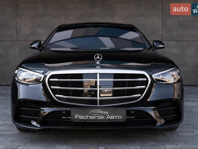 Черный Мерседес С Класс, объемом двигателя 3 л и пробегом 24 тыс. км за 145000 $, фото 1 на Automoto.ua