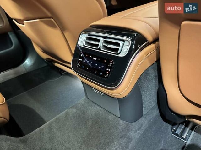 Черный Мерседес С Класс, объемом двигателя 3 л и пробегом 64 тыс. км за 105000 $, фото 27 на Automoto.ua